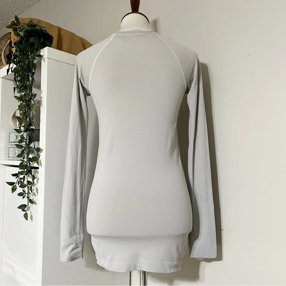 Lululemon Swiftly Tech Shirt Long Sleeve‎ Sports Gray Size 6